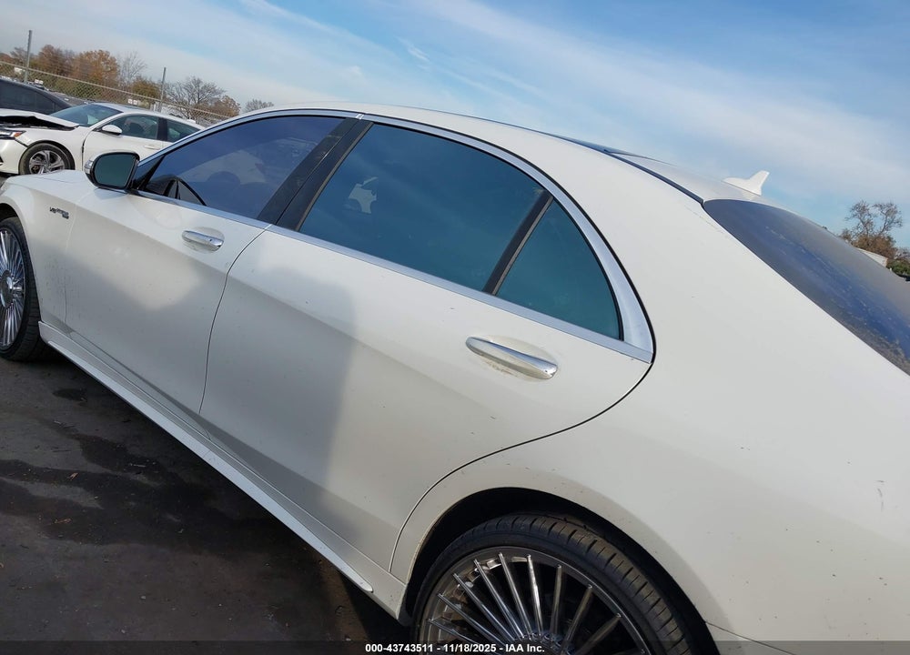 2014 MERCEDES-BENZ S 550 VIN: WDDUG8CB7EA020603