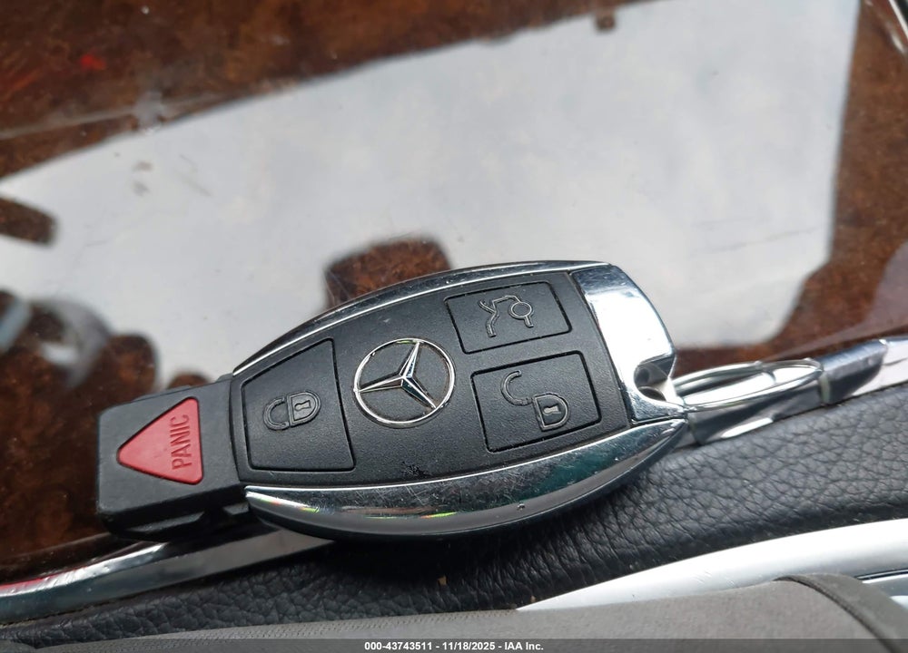 2014 MERCEDES-BENZ S 550 VIN: WDDUG8CB7EA020603