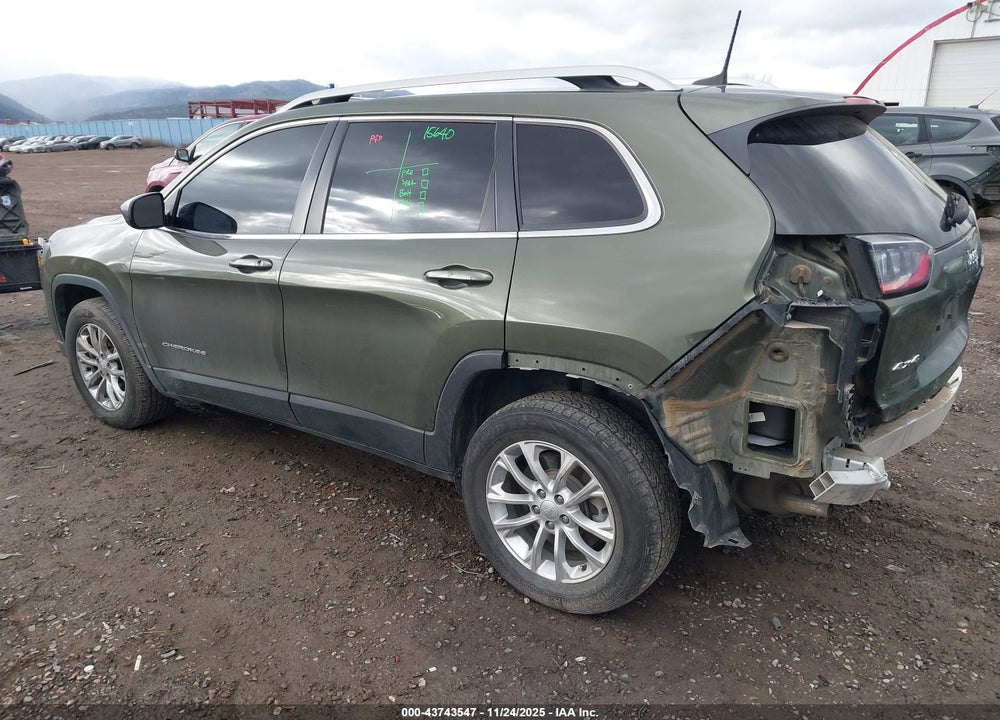 2019 JEEP CHEROKEE LATITUDE 4X4 VIN: 1C4PJMCX1KD352799