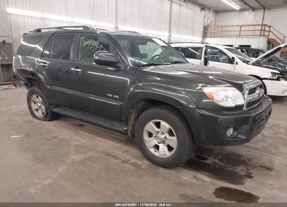 2006 TOYOTA 4RUNNER SR5 V8 VIN: JTEBT14R960059602