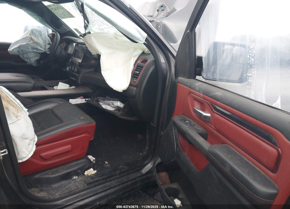 2019 RAM 1500 REBEL  4X4 6'4 BOX VIN: 1C6SRFET2KN577453
