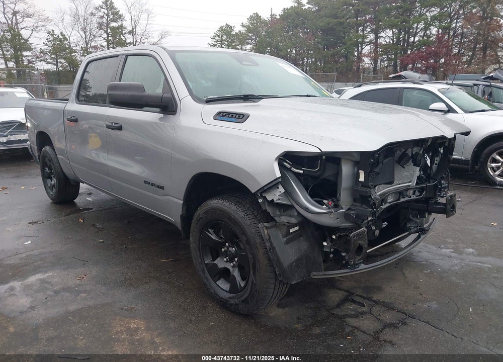 2025 RAM 1500 TRADESMAN  4X4 5'7 BOX VIN: 1C6RRFGG2SN681178
