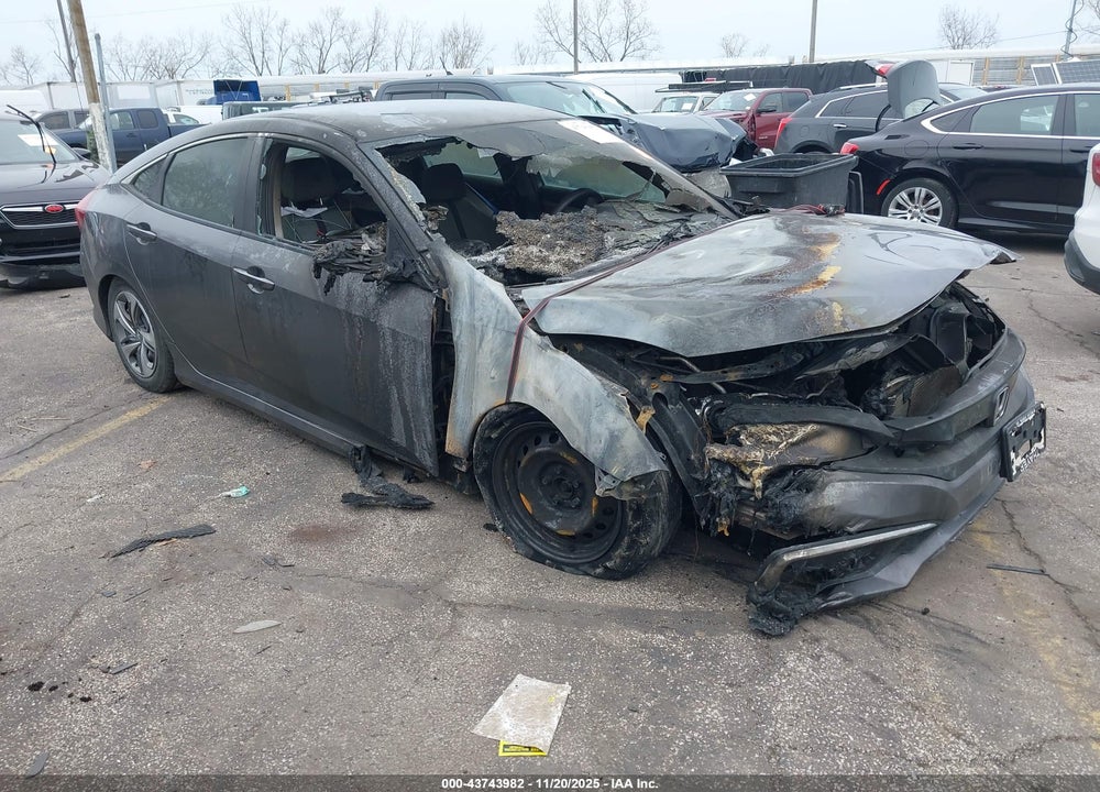 2019 HONDA CIVIC LX VIN: 2HGFC2F63KH580563