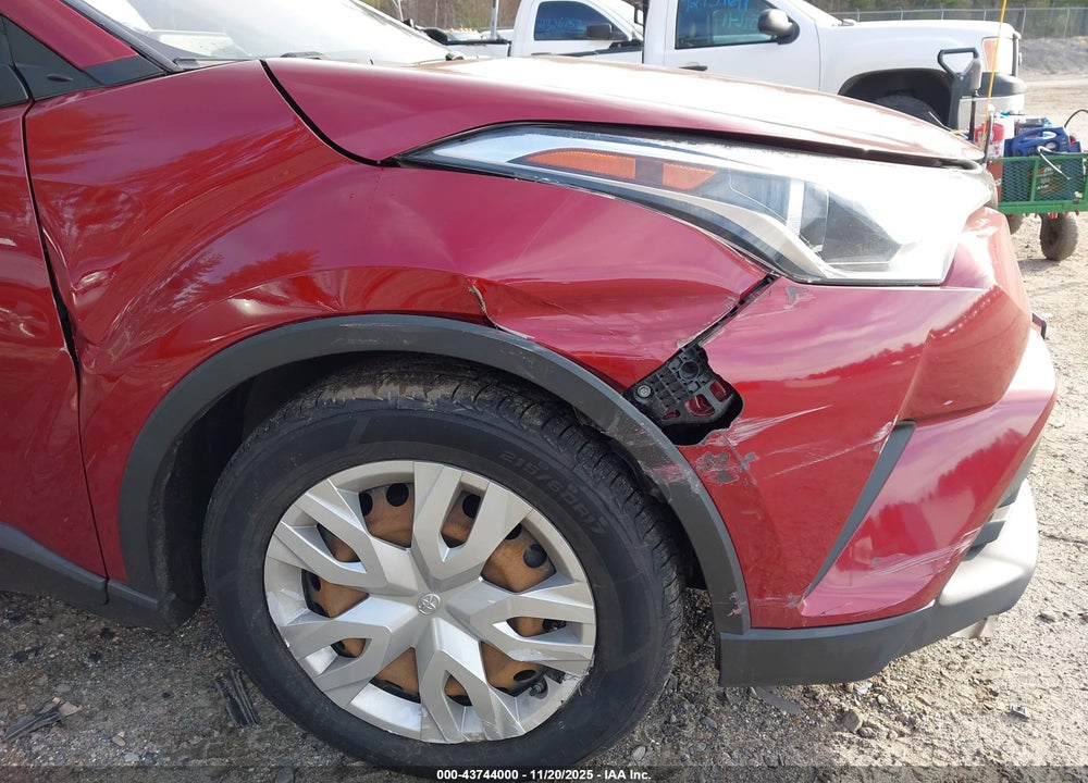 2019 TOYOTA C-HR LE VIN: NMTKHMBX2KR074571