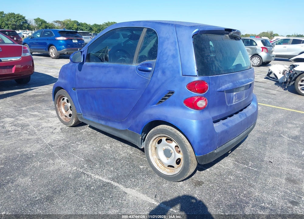 2013 SMART FORTWO PURE VIN: WMEEJ3BA1DK664524