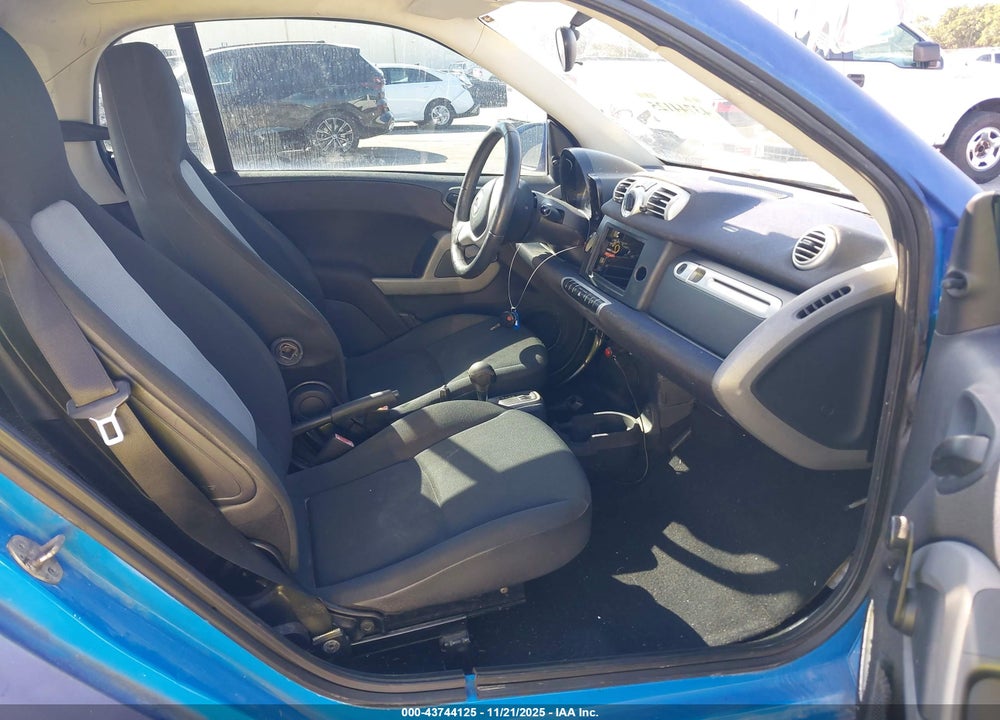 2013 SMART FORTWO PURE VIN: WMEEJ3BA1DK664524
