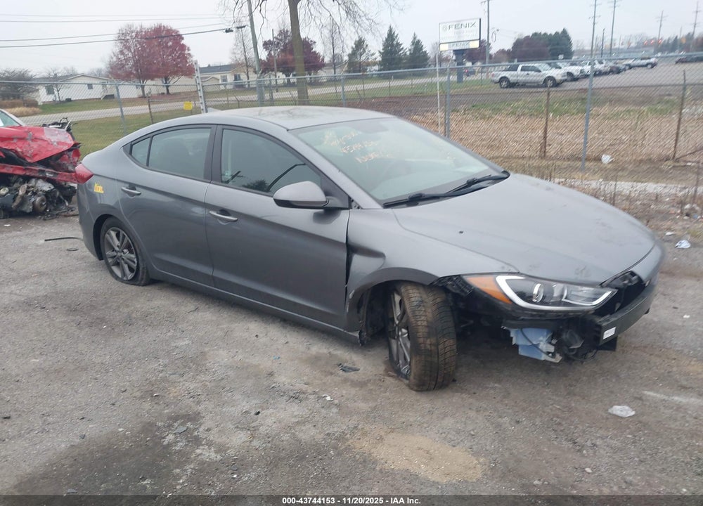 2018 HYUNDAI ELANTRA SEL VIN: 5NPD84LF3JH384748