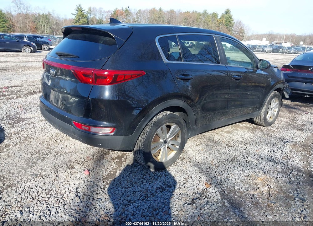 2019 KIA SPORTAGE LX VIN: KNDPMCAC0K7575609