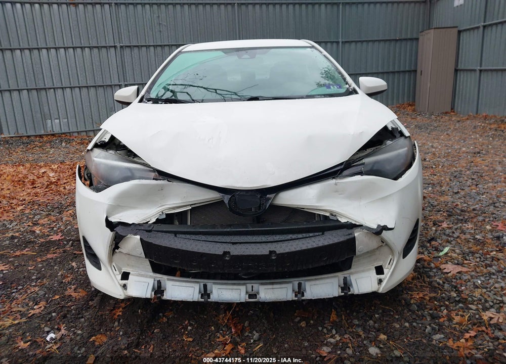 2017 TOYOTA COROLLA VIN: 5YFBURHE4HP571171