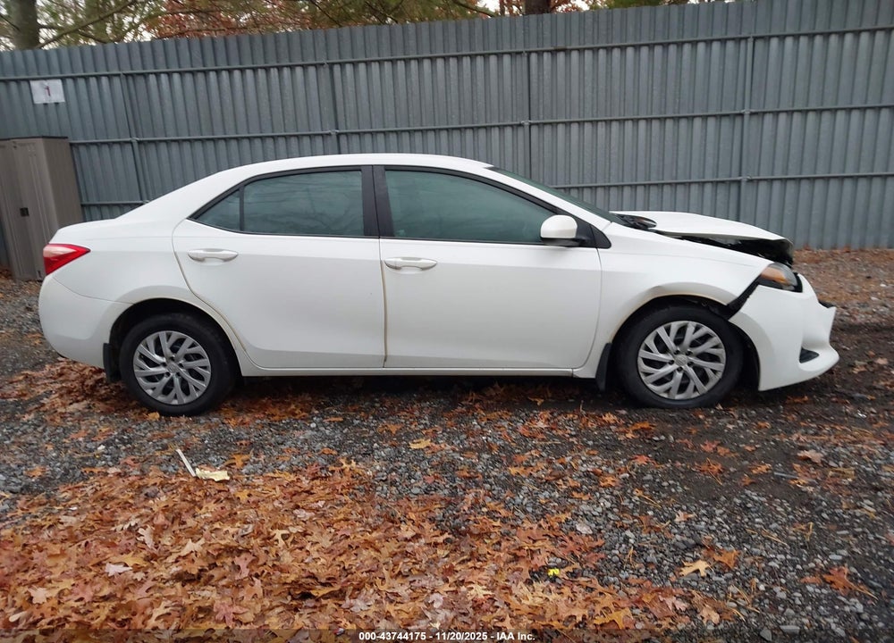 2017 TOYOTA COROLLA VIN: 5YFBURHE4HP571171