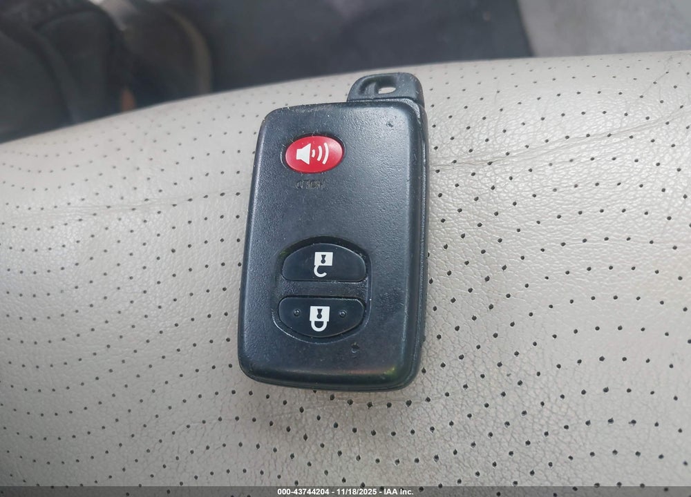 2010 TOYOTA PRIUS IV VIN: JTDKN3DU6A0106995