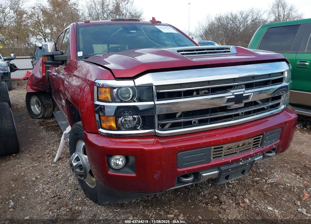 2019 CHEVROLET SILVERADO 3500HD HIGH COUNTRY VIN: 1GC4KYEYXKF162145