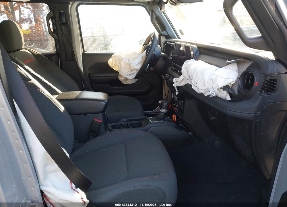 2024 JEEP WRANGLER 4-DOOR RUBICON 4X4 VIN: 1C4PJXFG7RW243775
