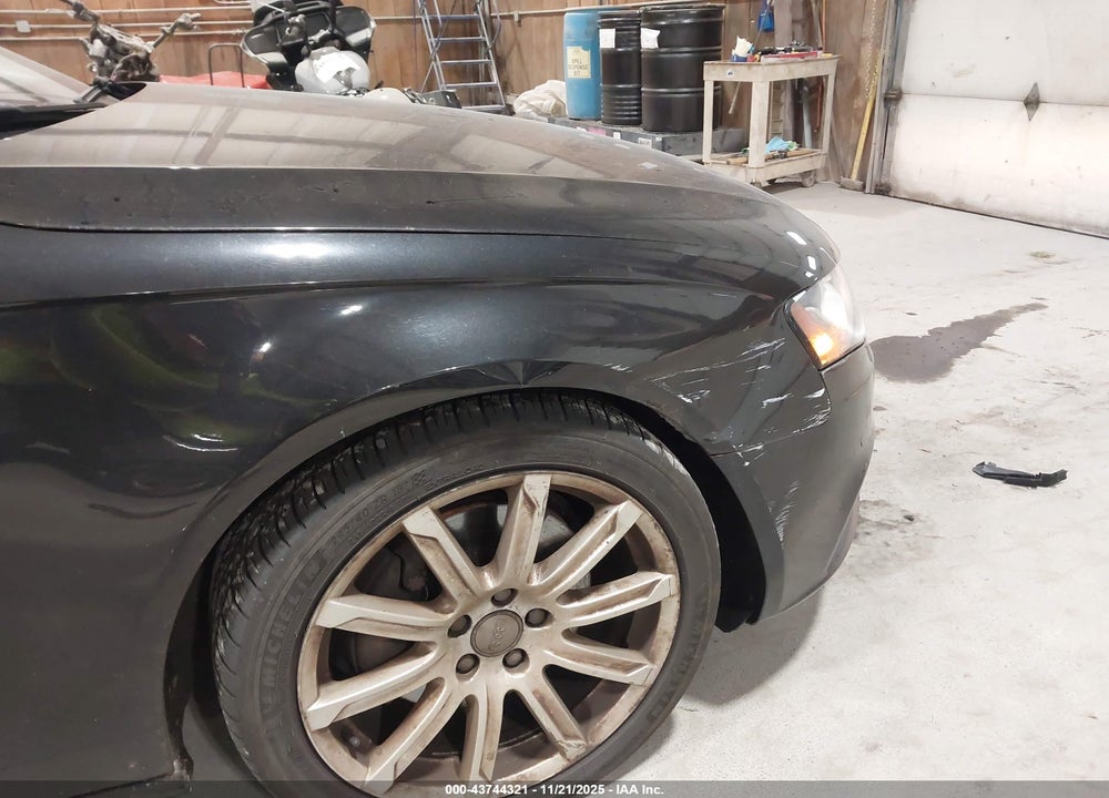 2011 AUDI A4 2.0T PREMIUM VIN: WAUWFAFL5BA138675
