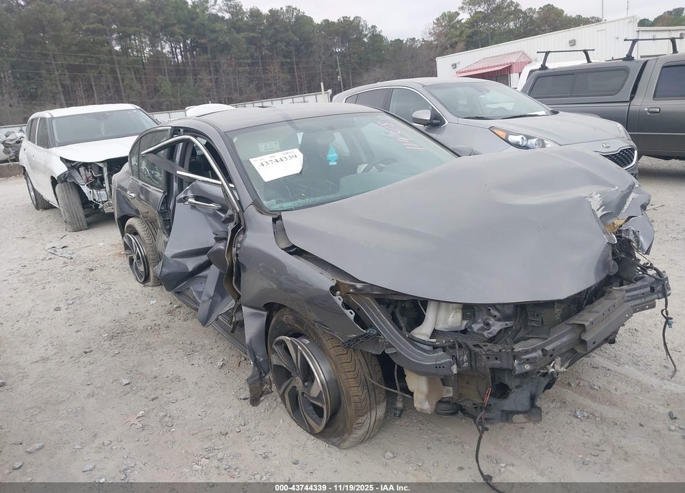 2017 HONDA ACCORD LX VIN: 1HGCR2F35HA114308