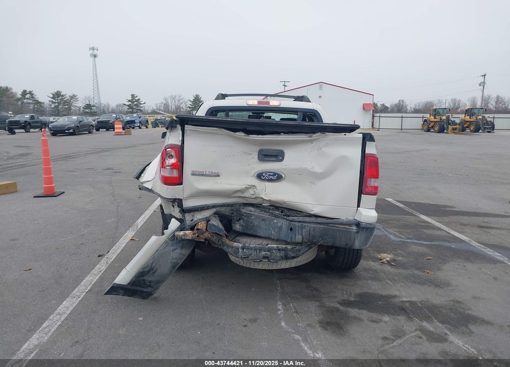 2008 FORD EXPLORER SPORT TRAC XLT VIN: 1FMEU31E98UB34169