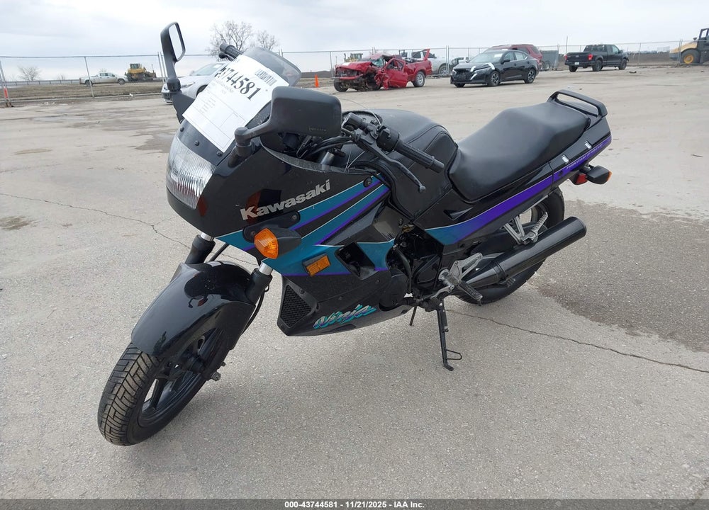 1994 KAWASAKI EX250 VIN: JKAEXMF16RA038097