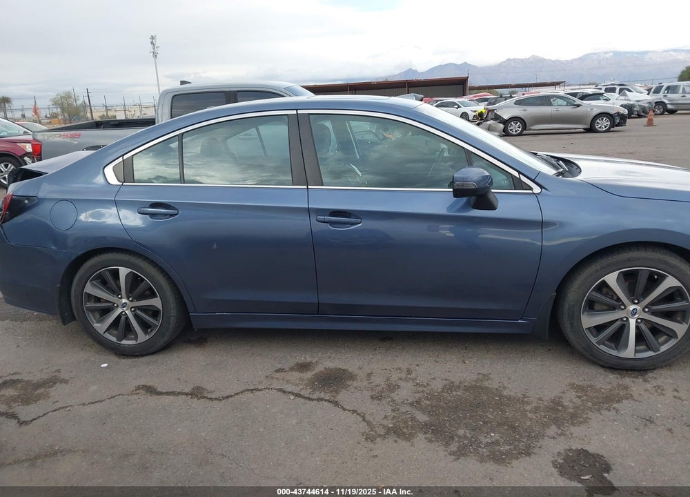 2015 SUBARU LEGACY 2.5I LIMITED VIN: 4S3BNAN61F3072796