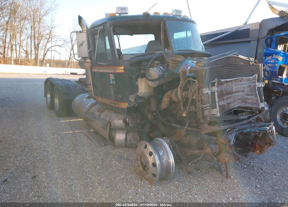 2000 MACK 600 CH600 VIN: 1M1AA18Y6YW120928