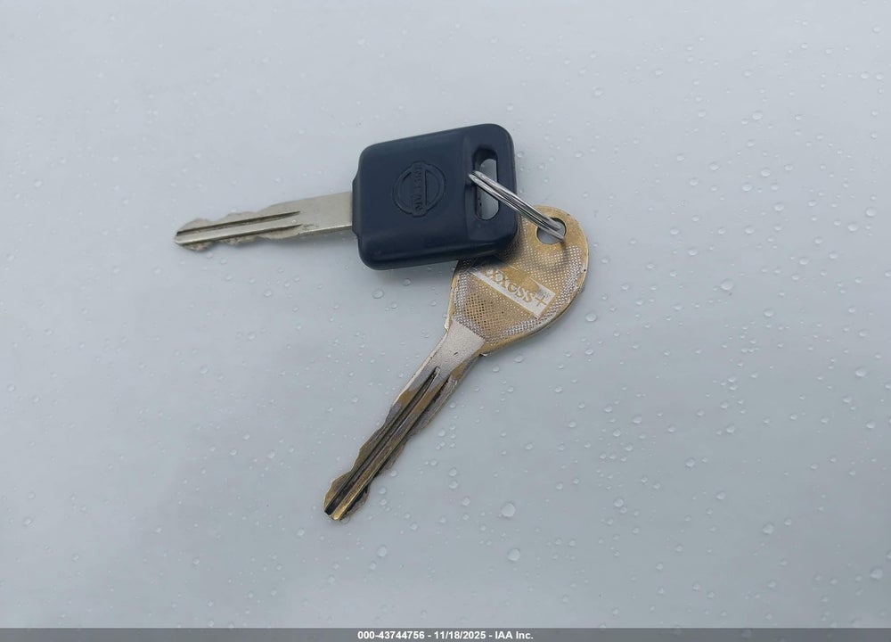 2015 NISSAN VERSA 1.6 S+ VIN: 3N1CN7AP2FL893872