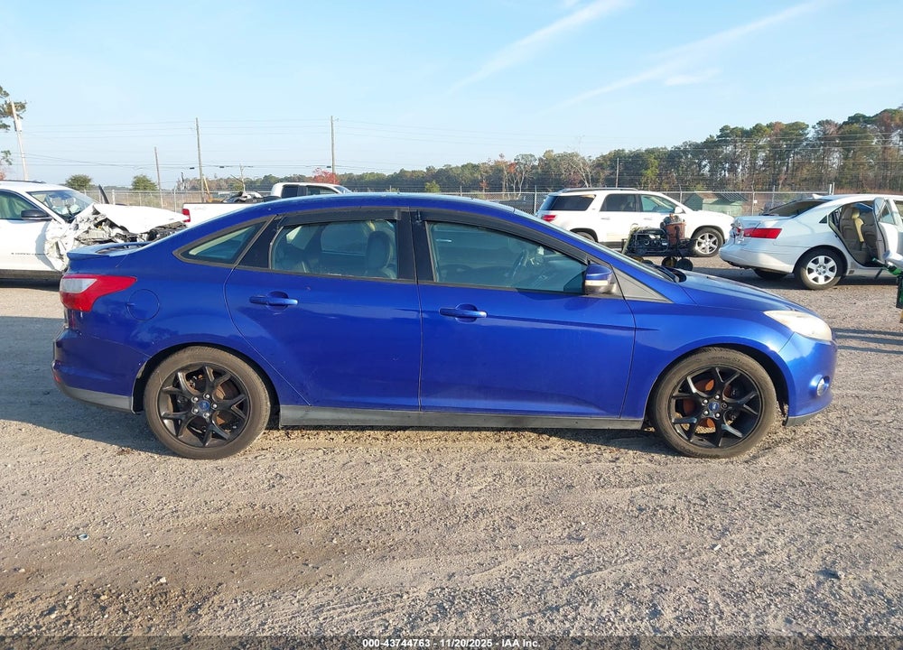 2014 FORD FOCUS VIN: 1FADP3F25EL443859