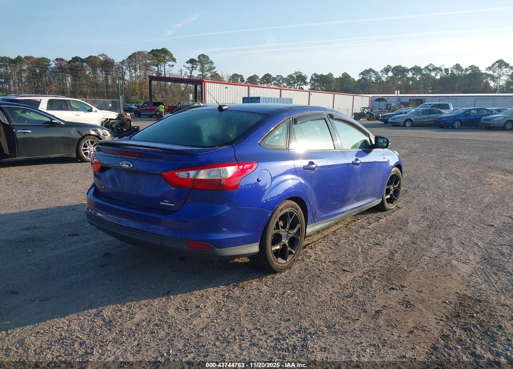 2014 FORD FOCUS VIN: 1FADP3F25EL443859