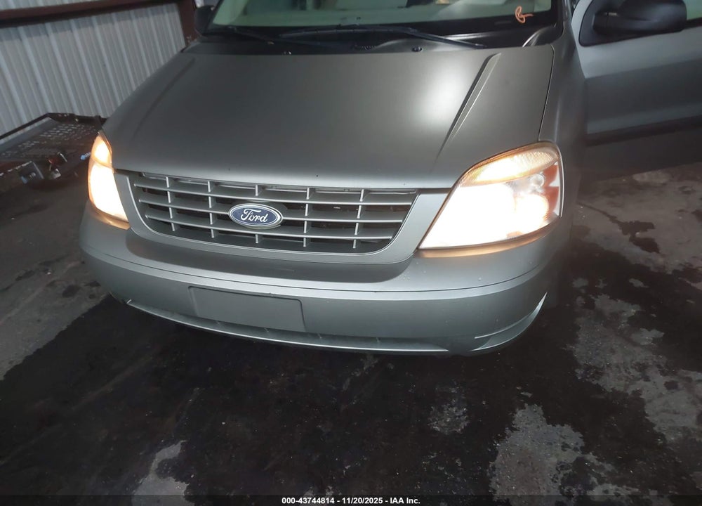 2004 FORD FREESTAR SE VIN: 2FMDA51614BA40358