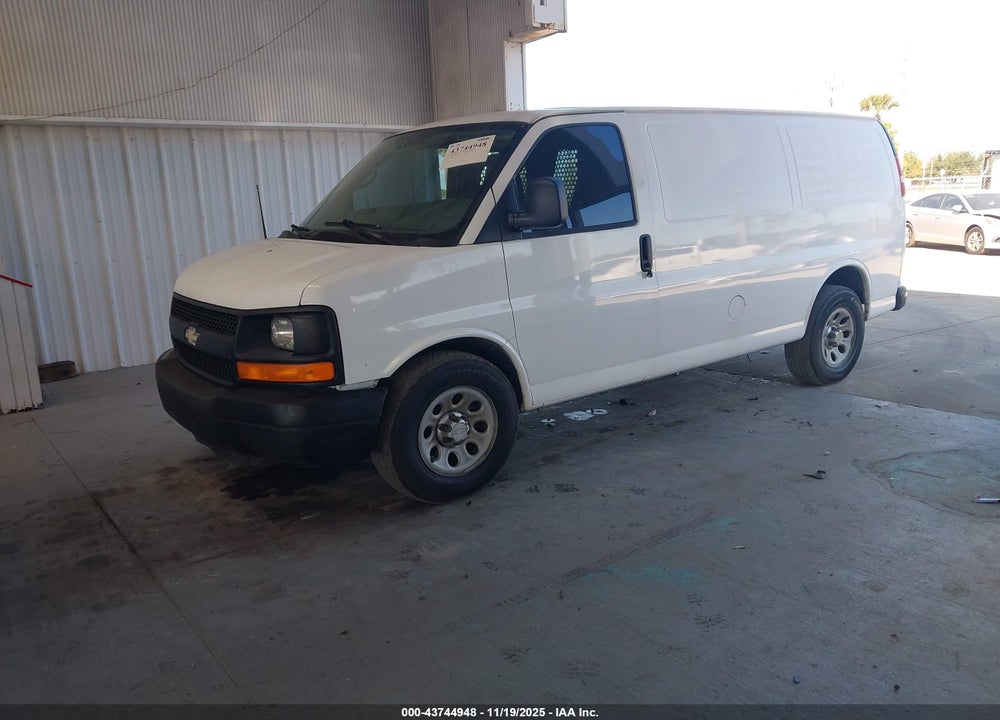 2010 CHEVROLET EXPRESS 1500 WORK VAN VIN: 1GCUGAD44A1113526
