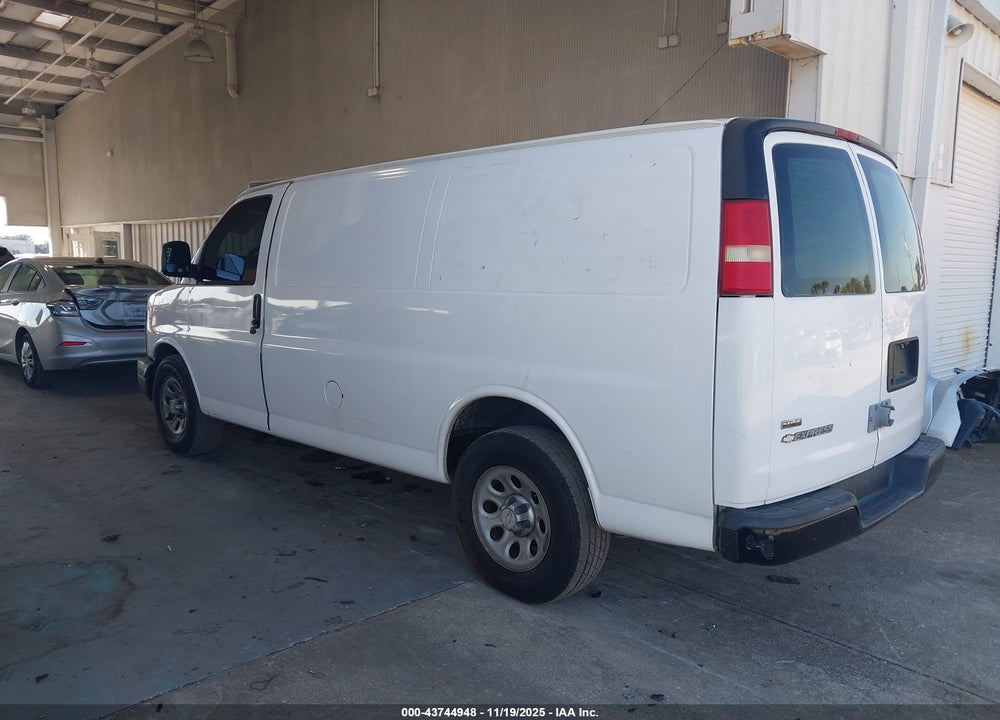 2010 CHEVROLET EXPRESS 1500 WORK VAN VIN: 1GCUGAD44A1113526