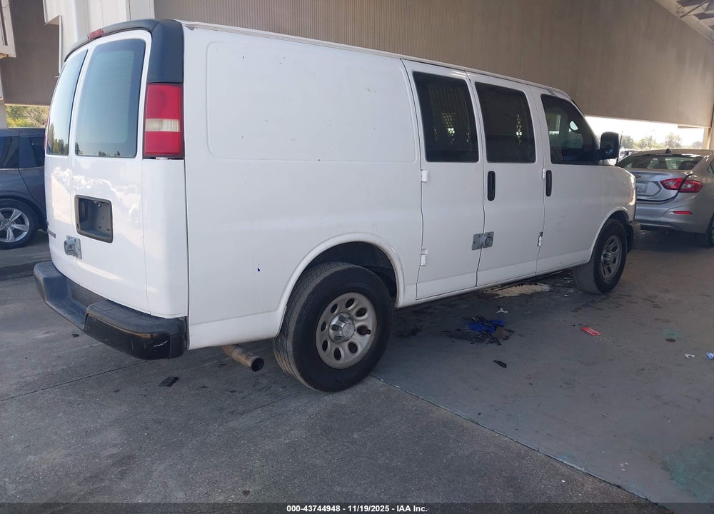 2010 CHEVROLET EXPRESS 1500 WORK VAN VIN: 1GCUGAD44A1113526