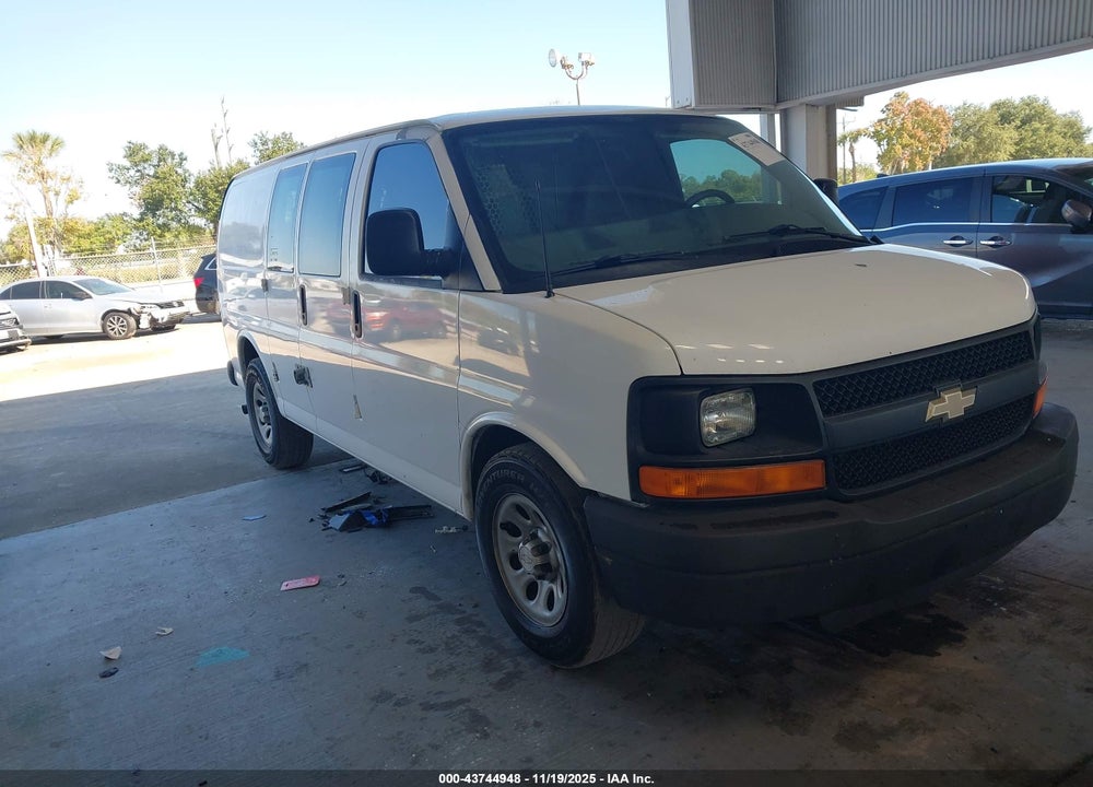 2010 CHEVROLET EXPRESS 1500 WORK VAN VIN: 1GCUGAD44A1113526