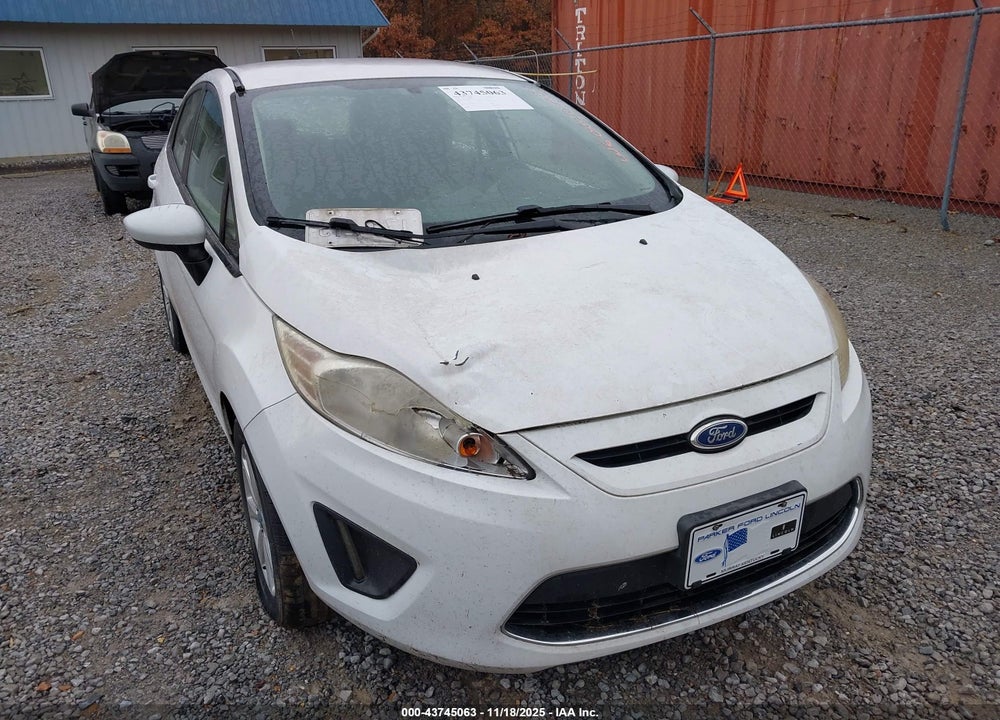 2011 FORD FIESTA VIN: 3FADP4EJ4BM164444