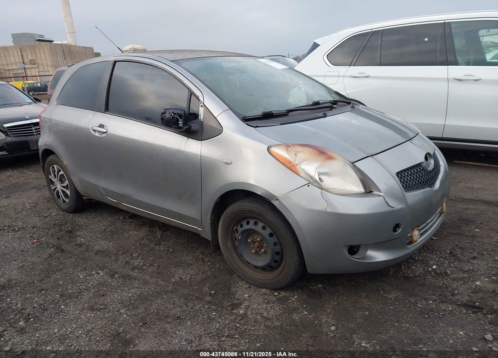 2008 TOYOTA YARIS VIN: JTDJT903585200123
