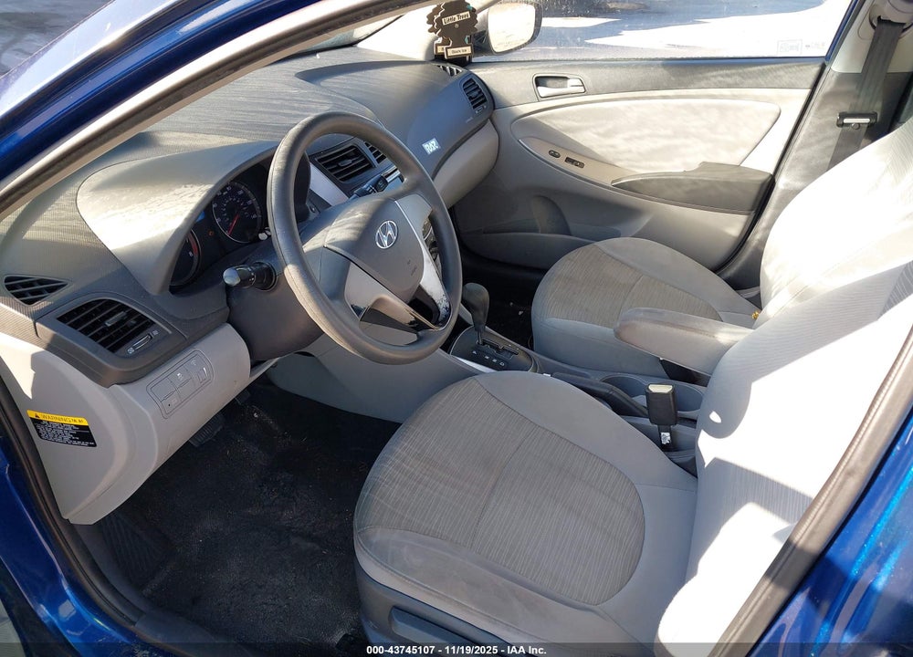 2015 HYUNDAI ACCENT VIN: KMHCT4AE6FU803110