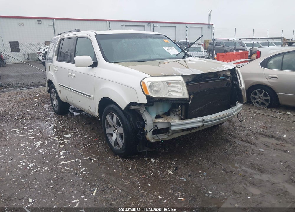 2013 HONDA PILOT TOURING VIN: 5FNYF3H97DB021540