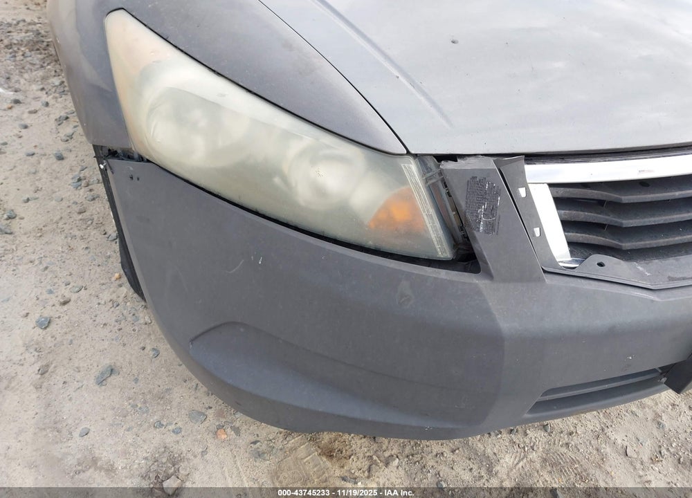 2008 HONDA ACCORD 2.4 LX-P VIN: 1HGCP26438A110353