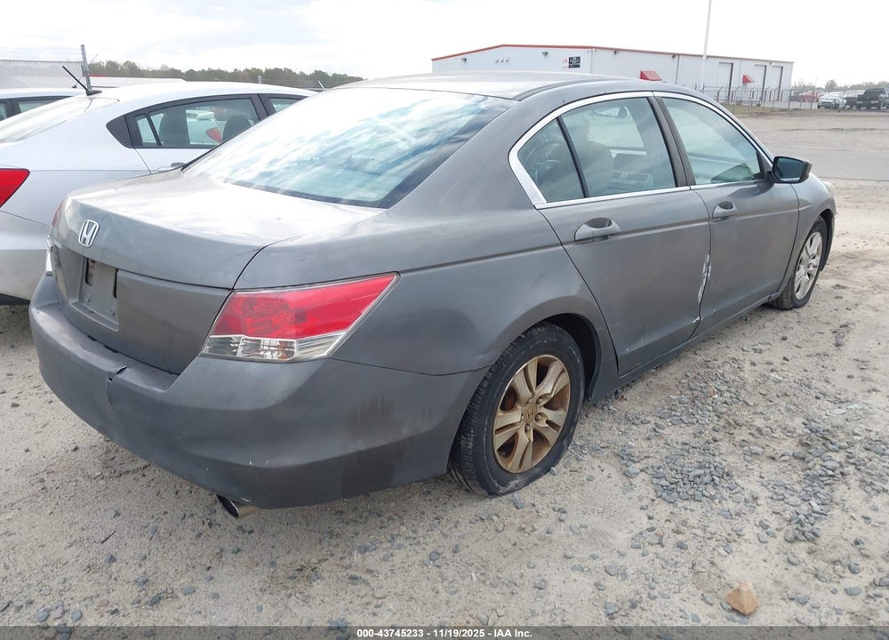 2008 HONDA ACCORD 2.4 LX-P VIN: 1HGCP26438A110353