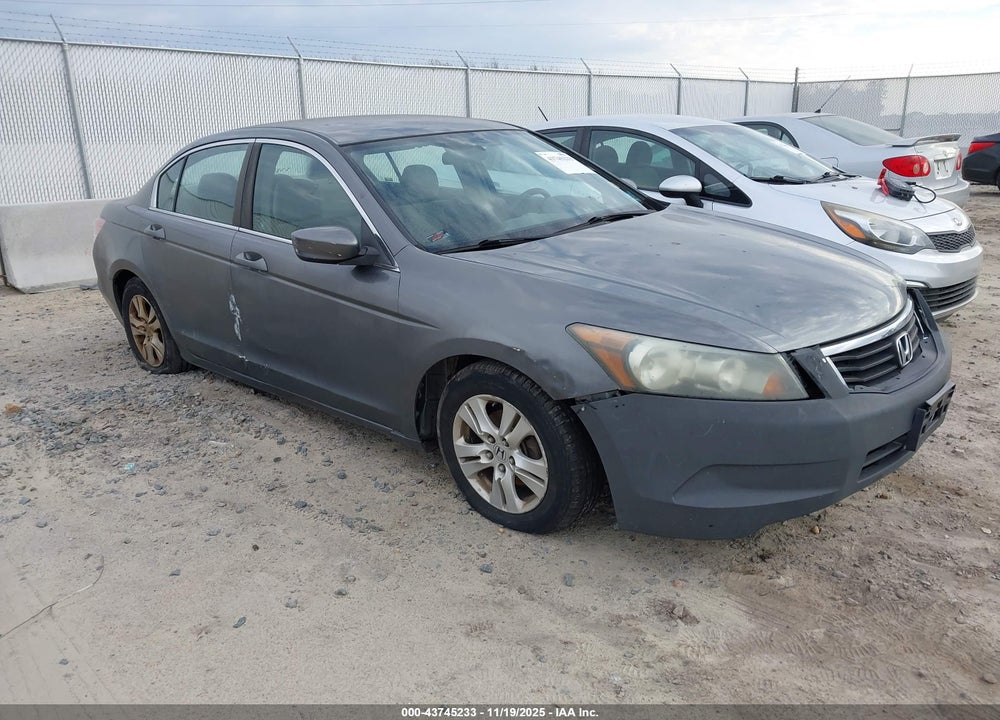 2008 HONDA ACCORD 2.4 LX-P VIN: 1HGCP26438A110353