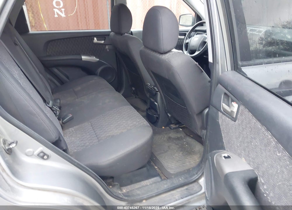 2007 KIA SPORTAGE VIN: KNDJE723277439773