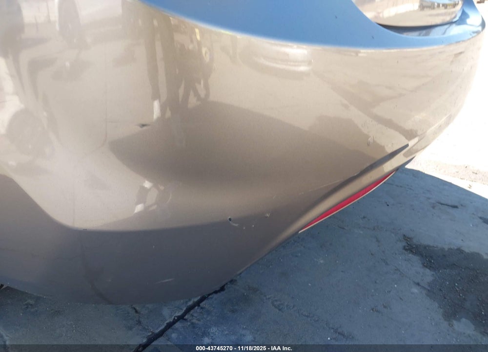 2011 HYUNDAI ELANTRA VIN: 5NPDH4AE0BH001277