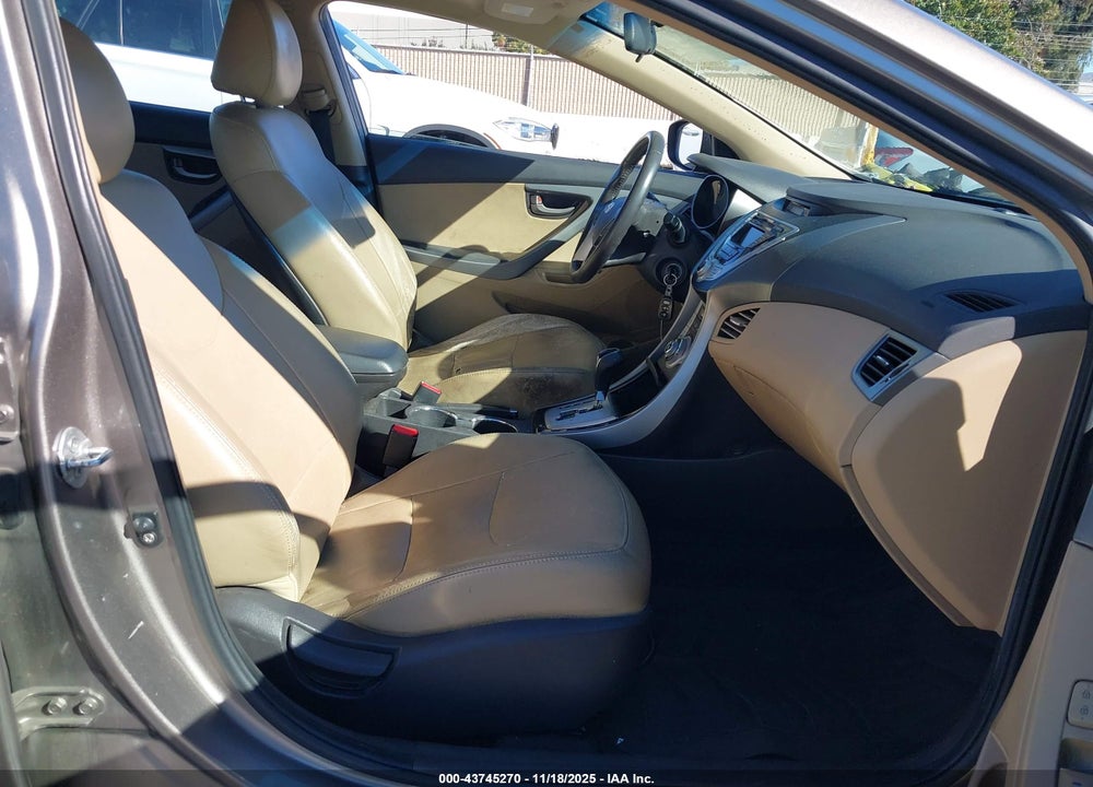 2011 HYUNDAI ELANTRA VIN: 5NPDH4AE0BH001277