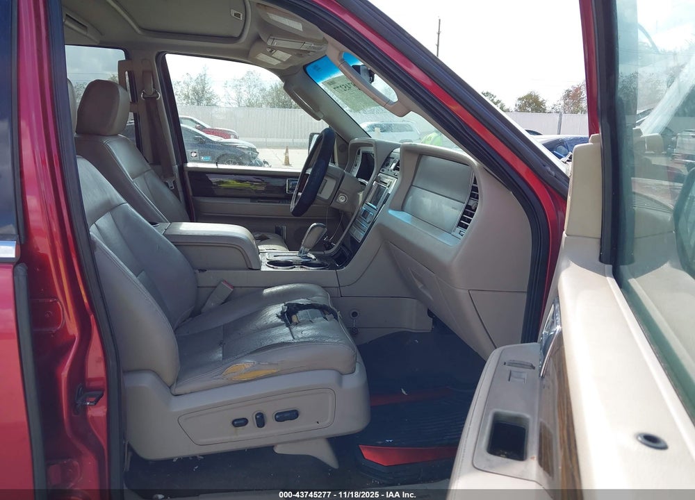 2008 LINCOLN NAVIGATOR VIN: 5LMFU28508LJ19003