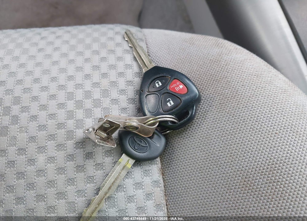 2008 TOYOTA RAV4 VIN: JTMZD33V685093335
