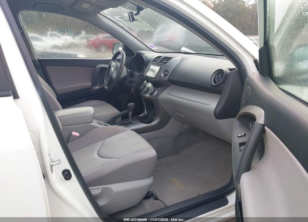 2008 TOYOTA RAV4 VIN: JTMZD33V685093335