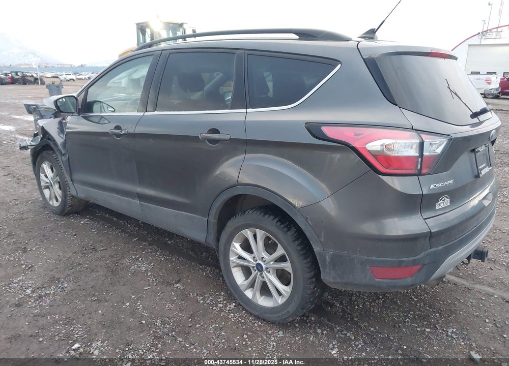 2018 FORD ESCAPE SE VIN: 1FMCU9GD1JUD50869