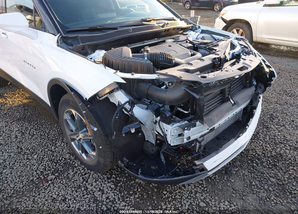 2025 CHEVROLET BLAZER AWD 2LT VIN: 3GNKBHR48SS192178