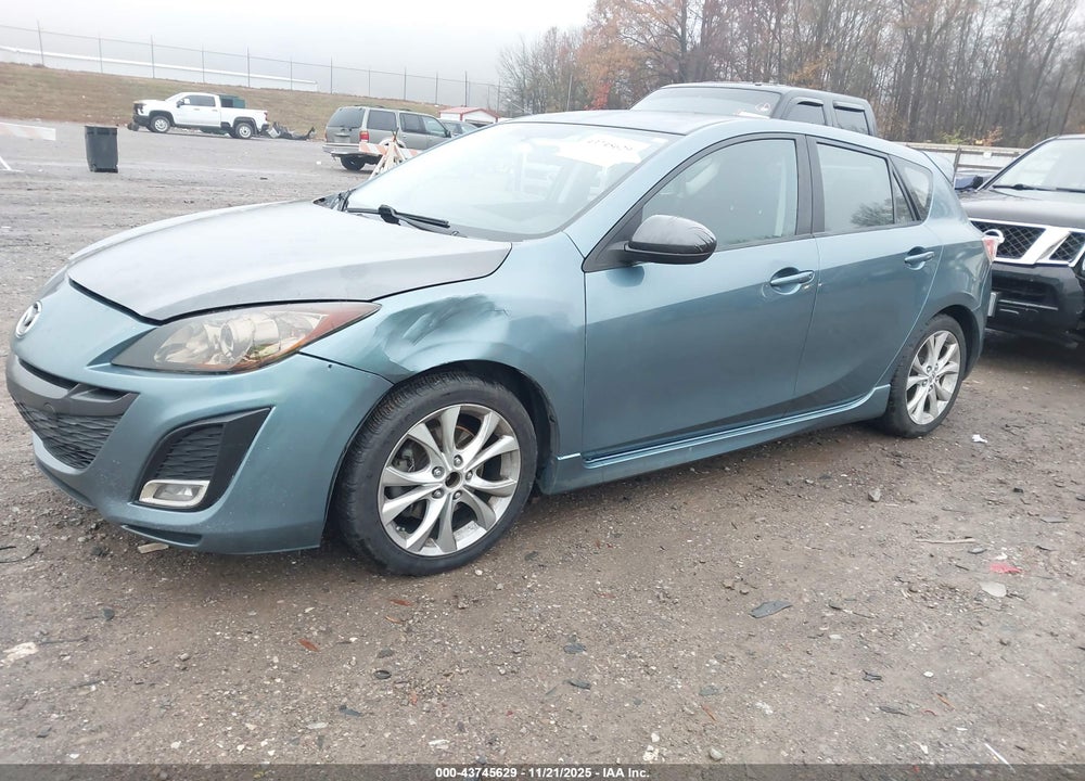 2011 MAZDA 3 S SPORT VIN: JM1BL1K67B1368194