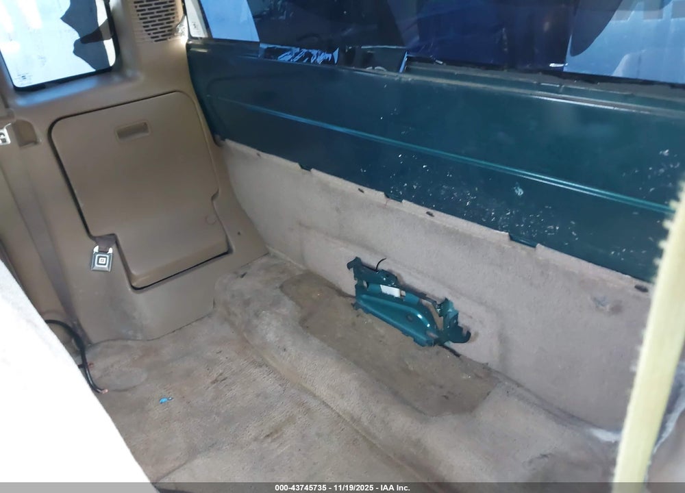 1996 CHEVROLET S TRUCK S10 VIN: 1GCCS19X0T8120240