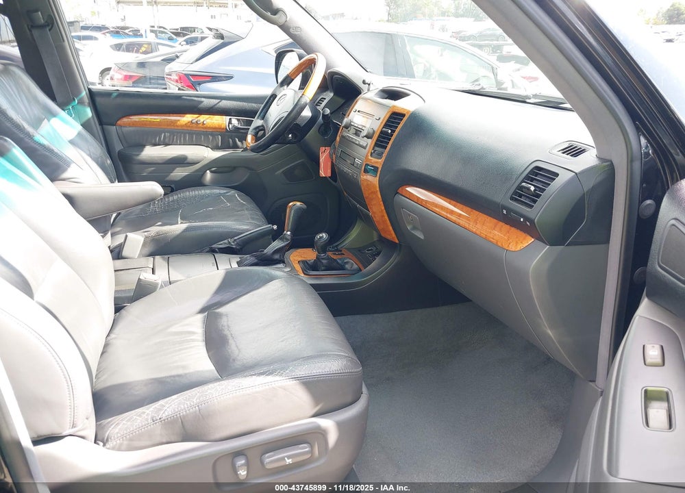 2003 LEXUS GX 470 VIN: JTJBT20X530010923