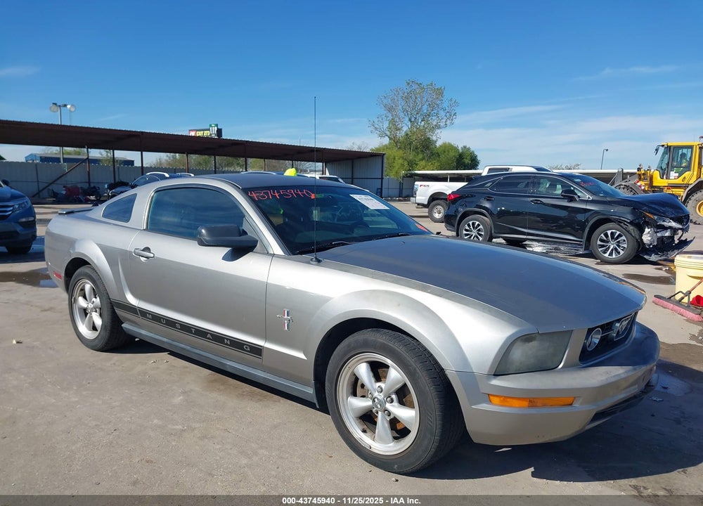 2008 FORD MUSTANG V6 DELUXE/V6 PREMIUM VIN: 1ZVHT80N985126714